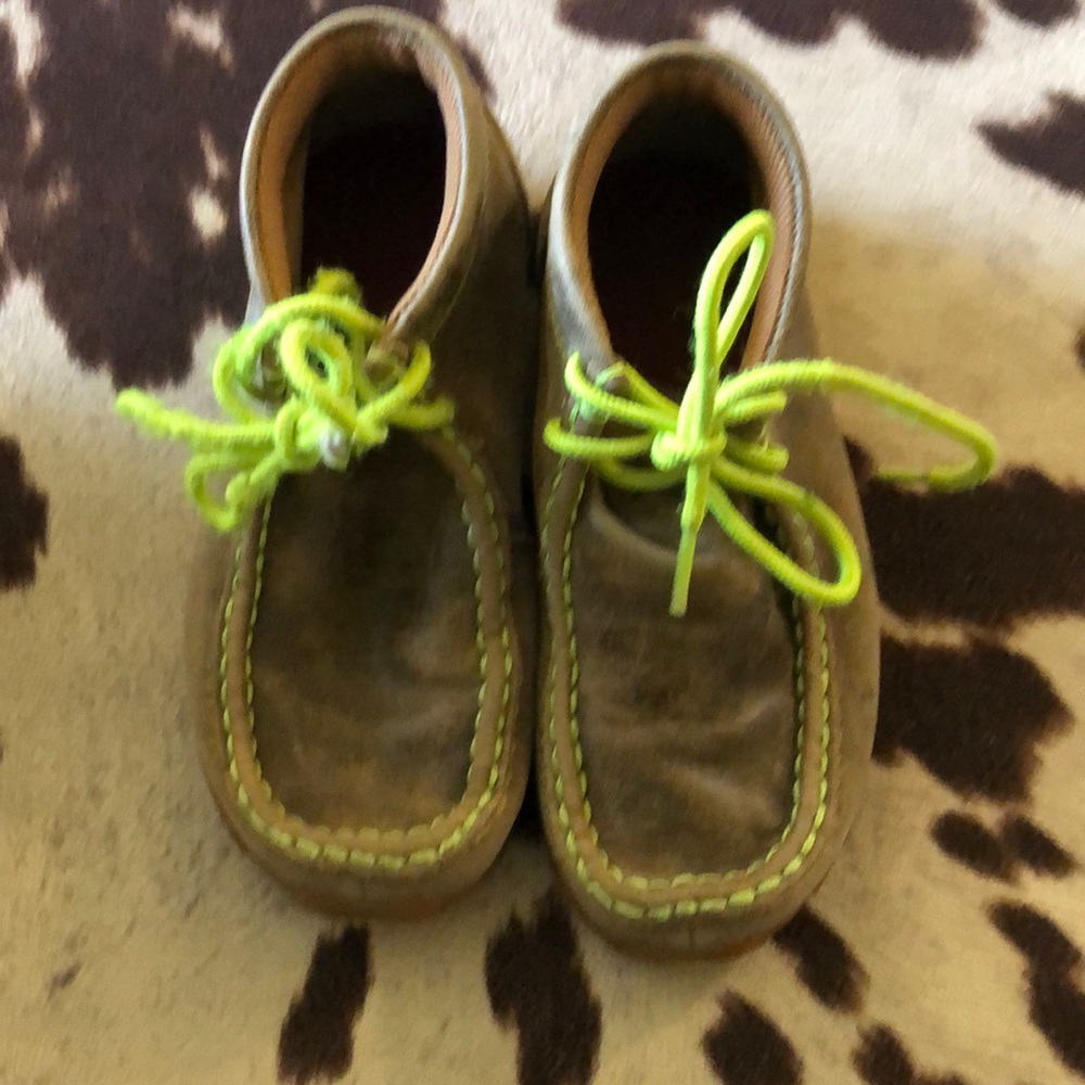 Boys Twisted X shoes